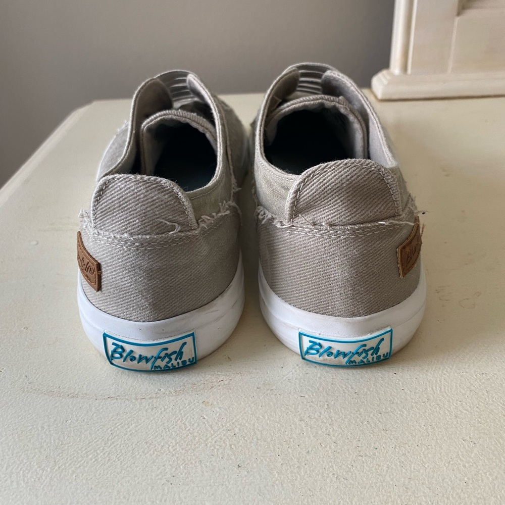 Women’s Blowfish Malibu Canvas Slip On Shoes - Picture 5 of 7